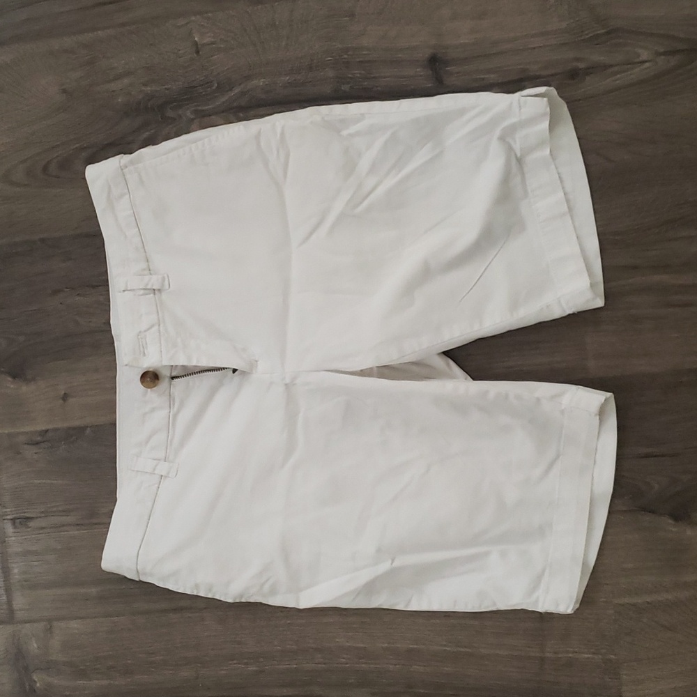 Faded Glory White shorts, size 6